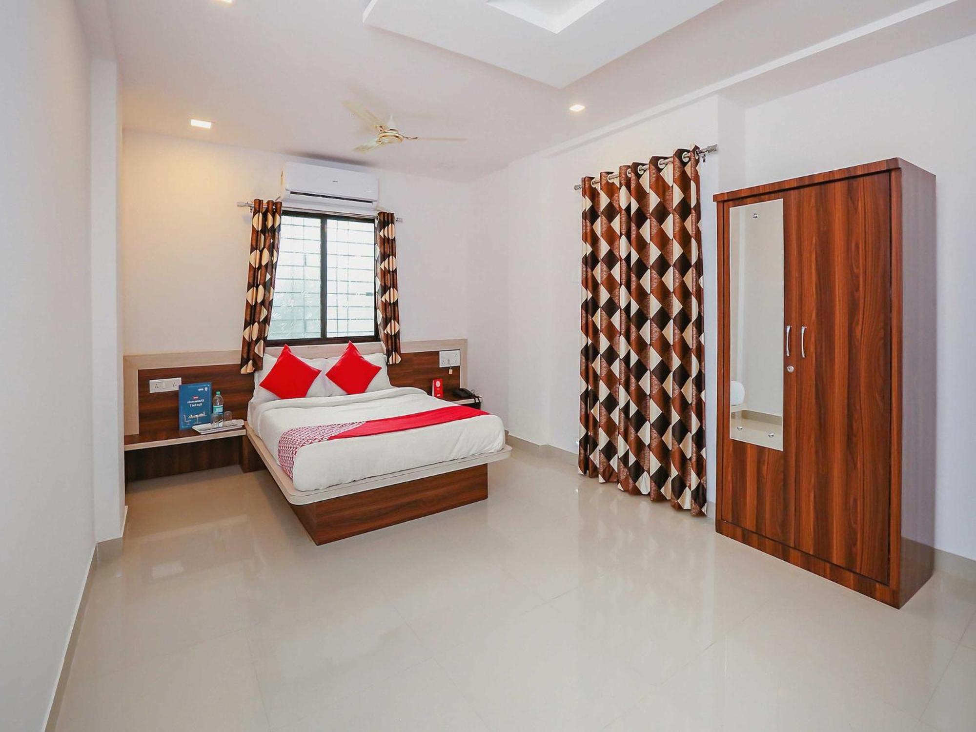 Hotel O Pingara Executive Phursungi Экстерьер фото