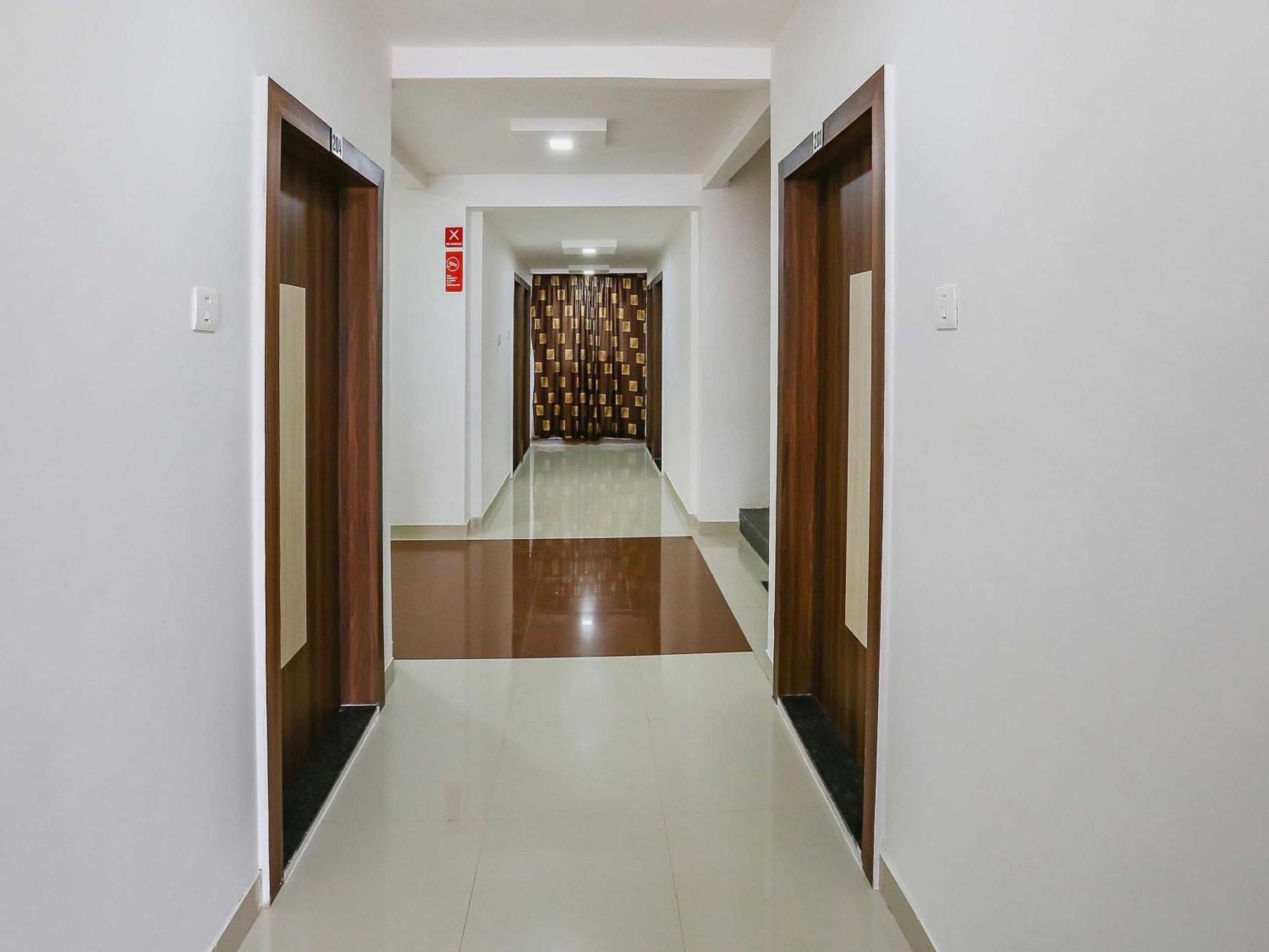 Hotel O Pingara Executive Phursungi Экстерьер фото